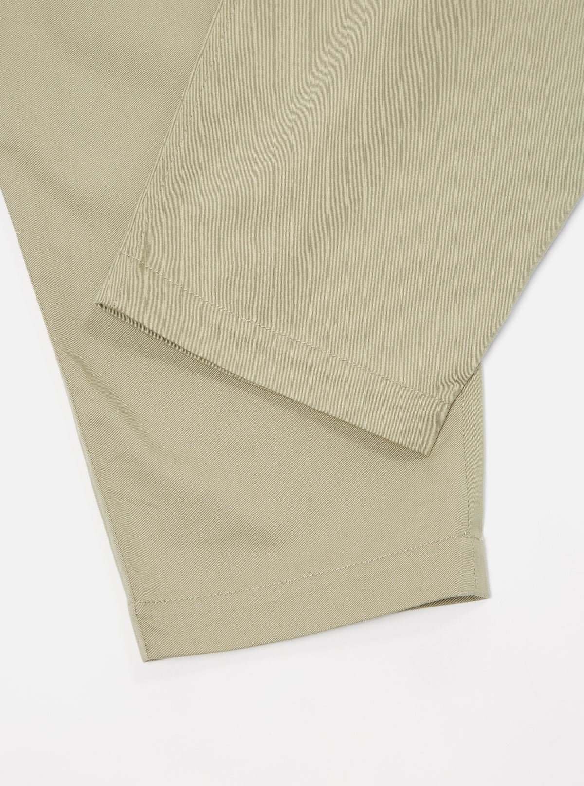 Stone Twill Pleated Track Pant