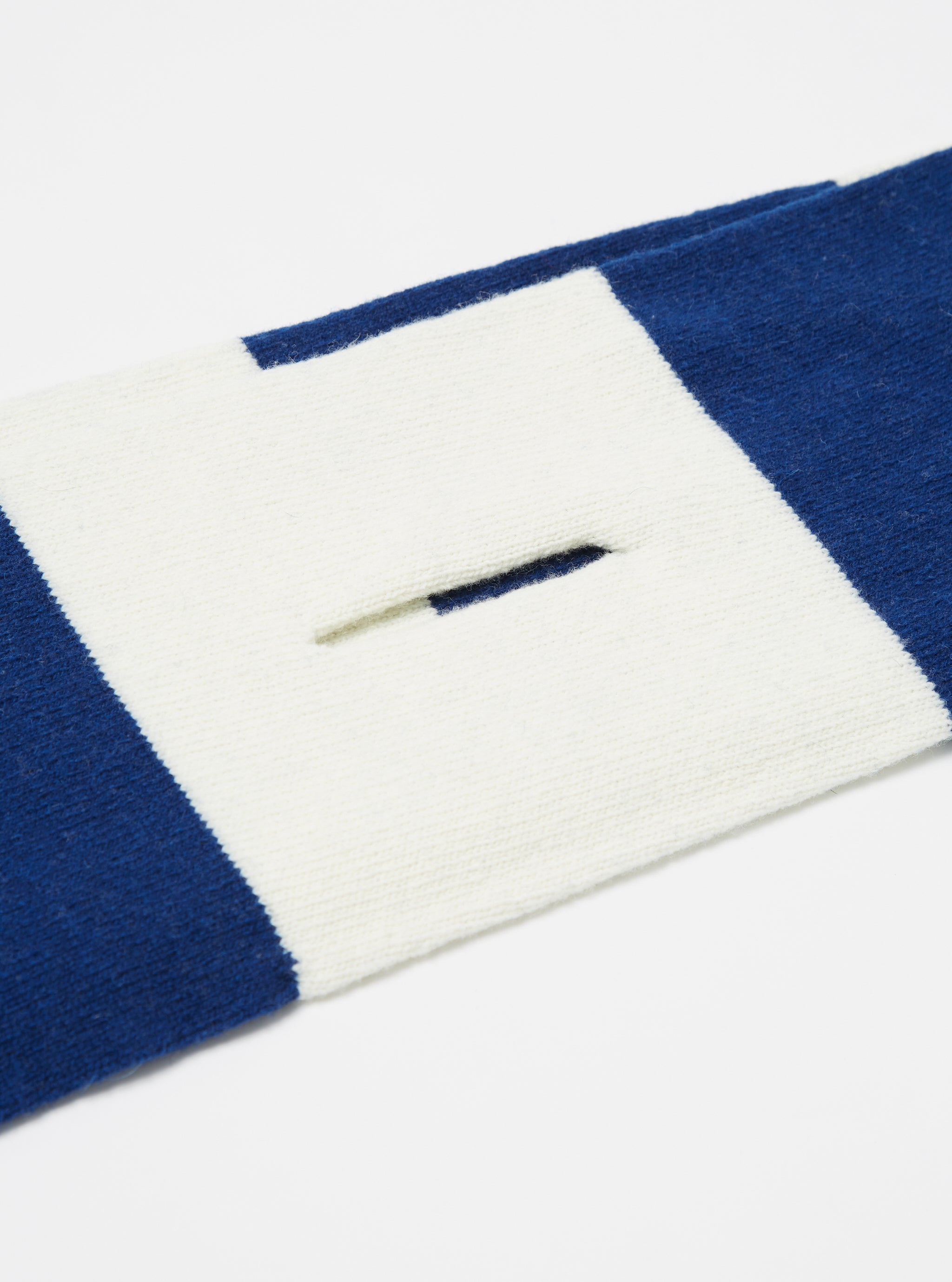 Ecru/Blue Soft Wool Deluxe Football Scarf – Universal Works